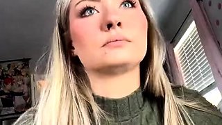 hot amateur blonde close up masturbation HD