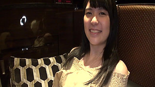 [underground Sex Service] Gentle Girl with Double Black Hair, Sakura, 21 Years Old