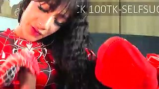 Tattood shemale tranny plays with ass during masturbation