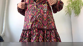 Hot Sexy MILF Rubs Her Pussy Through Pantyhose