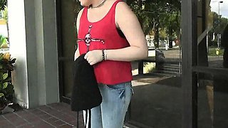 girls peeing their panties tight jeans 2017-1