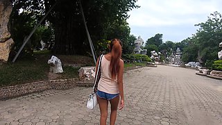 Crocodiles feeding and amateur Thai girlfriend ass spanking