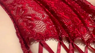 Wifey Gets Her Pussy and Clit Fingered to an Epic Shaking Orgasm