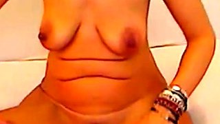 Hot Italian Mom Masturbating on Webcam