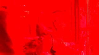 Moira Kelly,Daryl Hannah in The Tie That Binds (1995)