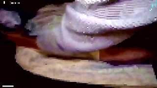Smartphone personal shooting A real virgin living in a rural area... Bareback cum shot to an innocent innocent.170