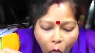 DOST KI MUMMY SE LUND CHUSWAYA