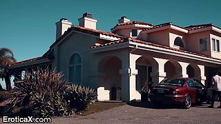 Teen Gf Surprised With Romantic Getaway & Sensual Sex With Jessie Saint And Brad Newman