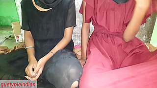 18 year Student real Desi Virgin Teen India girl first time boobs and pussy Love Hardcore Anal Fingering Girlfriend School