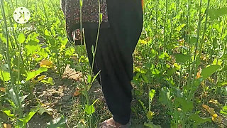 Desi Village Bhabhi Fucked by Devar in Outdoor