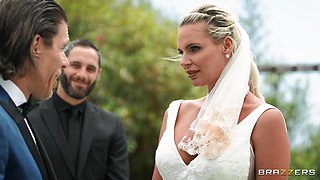 blonde bride masturbates mother-in-law