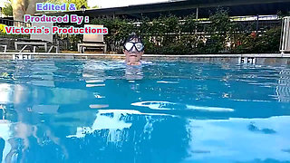 Wet Wild Fun in the Sun Full Video