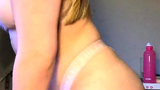 Amateur Webcam Teen Masturbates And Teases