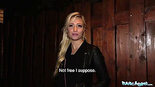 Luring Gabi Gold at point of view trailer