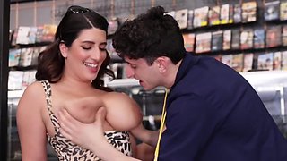 Missed Connections With Sarah Arabic