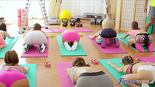 Fitness Rooms - Natural Beauties Daisy Lee and Vanessa Decker Sweat and Suck Their Way to the Top of the Aerobics Class