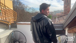 Between One Set and Another, Giulia Gets Her Ass Fucked in Private by El Papi