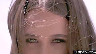 20 Loads, 10 Dicks At A Time - The Gangbang Of Riley Reid