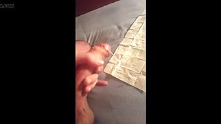 Huge Amateur Cumshot for You!