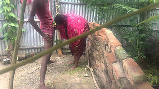 Cleaning up Bhabhi's Fuck