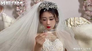 Md-0311 the Agreement Under the Wedding Dress