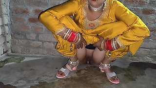Desi married Girlfriend Sex in OYO MMS Xxx, Desi Village Girl tight pussy fuc