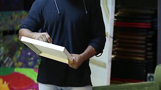 Teacher seduces student in art class