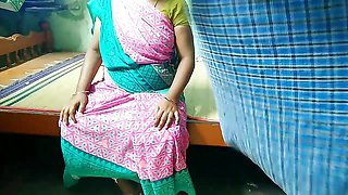 Indian Aunty Fucking Village Boy with House
