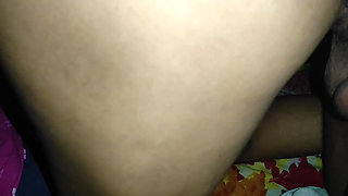 My girlfriend was coming to invite me, so I fed her a lollipop and fucked
