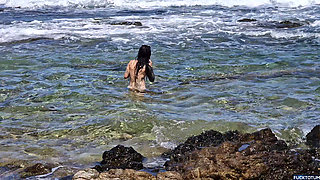 Outdoor Blowjob by the Sea From a Horny Stranger on the Nudist Beach