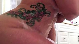 Cute amateur brunette naughty in solo jerking show on camera