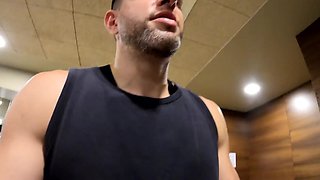Sexy big booty Latina babe gets fucked doggystyle in a gym changing room
