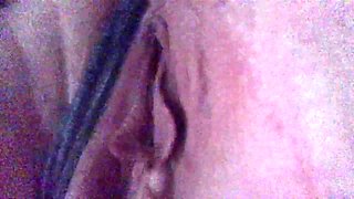 Rubbing my clit to orgasm
