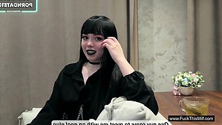 Goth Girl Myelliqueen Gets Her Pussy Fucked
