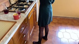 Amateur MILF Neighbor Fucks Too Fast Leaving Me Unsatisfied - Cowgirl & Deep Throat