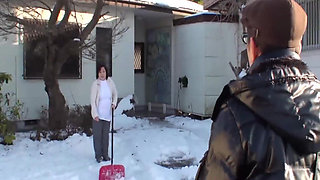 Mature Women From the North, They Are so Hot They Melt the Snow Around Them -4