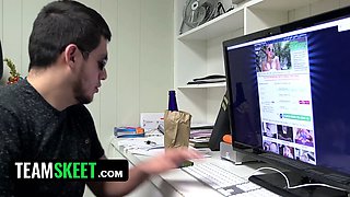 Innocent teenie takes gigantic hard rod into her ass to keep v-card