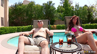 Hot and Mean - Keiyra Kelly Is a Total Bitch and Needs This Hot MILF to Teach Her Some Manners