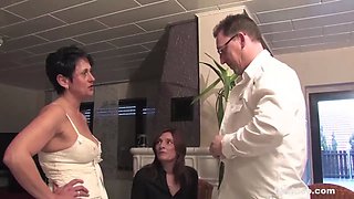 Geile Haubsbesuche bei Deutsche Amateuren
