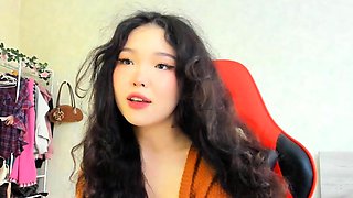 Close up teen pussy gaping action