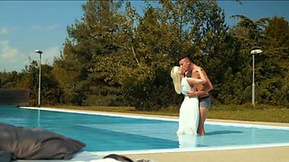 Passionate beauties share wild outdoor pleasure under the warm sun