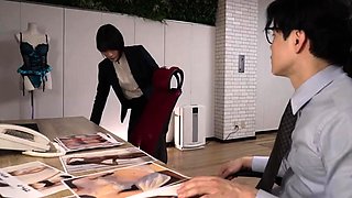 Asian College Teen Giving Handjob And Tit Fuck