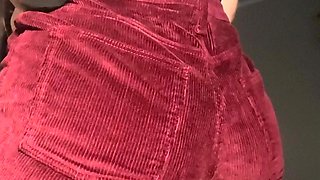 Fetish redheaded hoe fingers pussy and ass in solo