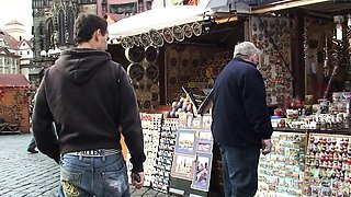 Granny tourist gets picked up and rides his cock