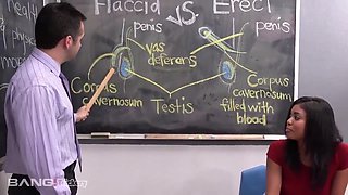 Nia Nacci - Gets Is A Star Athlete That Gets Fucked By Her Health Teacher