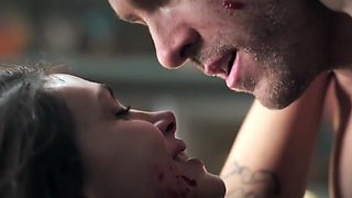 Deadpool (2016) Morena Baccarin