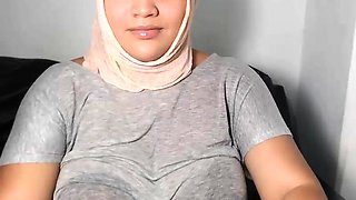 Hot Blonde Washes Car Toys Ass On Cam Big Boobs