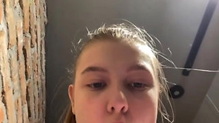 Masturbating in the gym with jucielussie