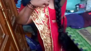 Desi housewife Priyanka314 changing clothes at home - hot homemade Indian beauty fuck
