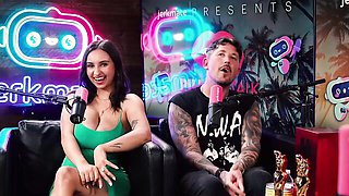 Ideal Ray J's natural tits video